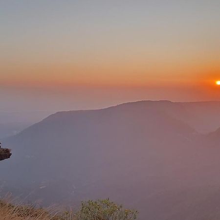 Pamilya Homestay Cherrapunji Eksteriør bilde